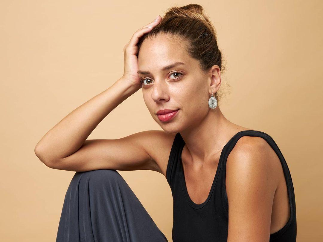 Ηλιάνα Μαυρομάτη : Η Ζέτα απο το αυτή η νύχτα μένει μας δείχνει το σπίτι της