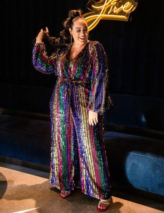 plus size-ολόσωμη φόρμα-με-παγιέτες-ιδέες-