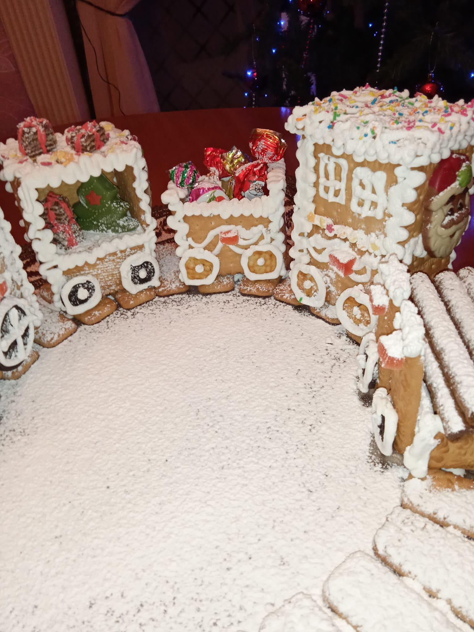 τρενάκι-με-μπισκότα πτι μπερ-συνταγή- τρενάκι-με-μπισκότα πτι μπερ-συνταγή-