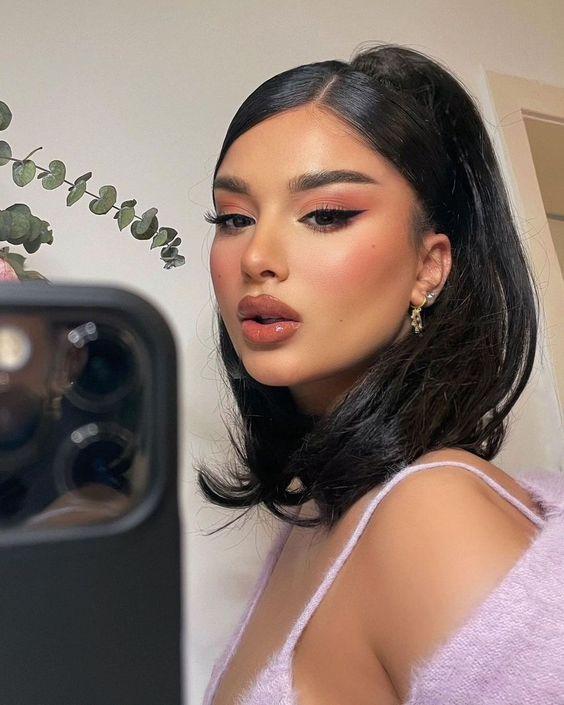 ιδέες-για-χτενίσματα-τα-Χριστούγεννα-και-την-Πρωτοχρονιά- ιδέες-για-χτενίσματα-τα-Χριστούγεννα-και-την-Πρωτοχρονιά-