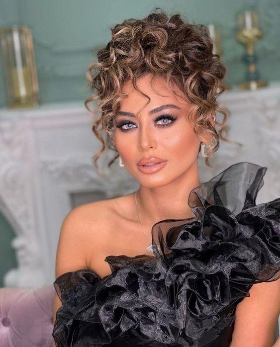 μπούκλες-σε-κότσο-ιδέες- μπούκλες-σε-κότσο-ιδέες-