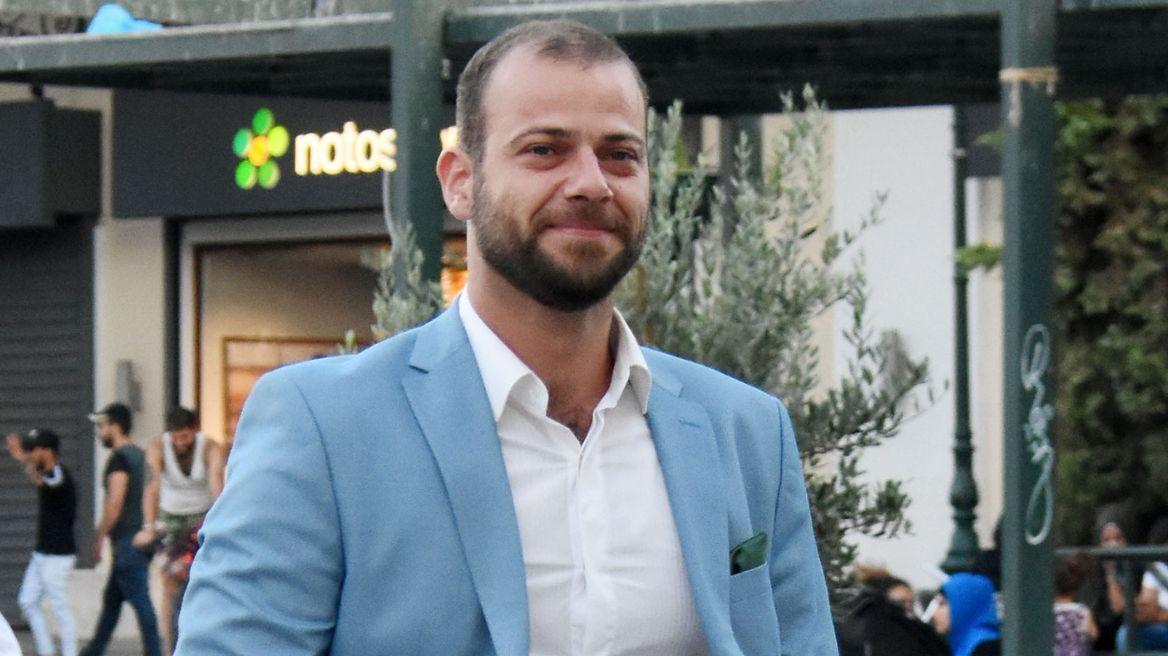 Ορέστης Τζιόβας: Αποκαλύπτει για την σεξουαλικότητά του