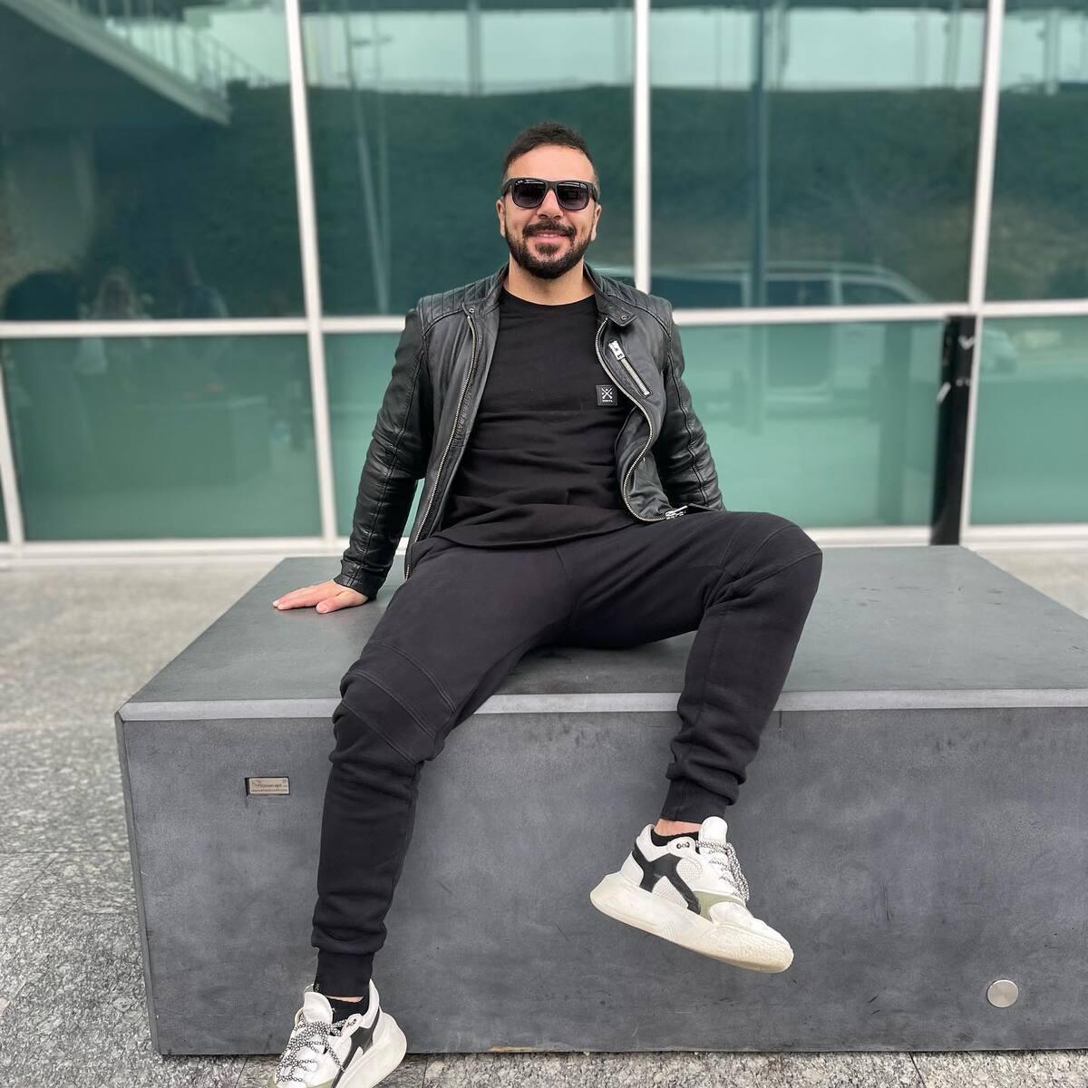 Τριαντάφυλλος : Το ξέσπασμα του για τον ξυλοδαρμό της βαφτιστήρας του