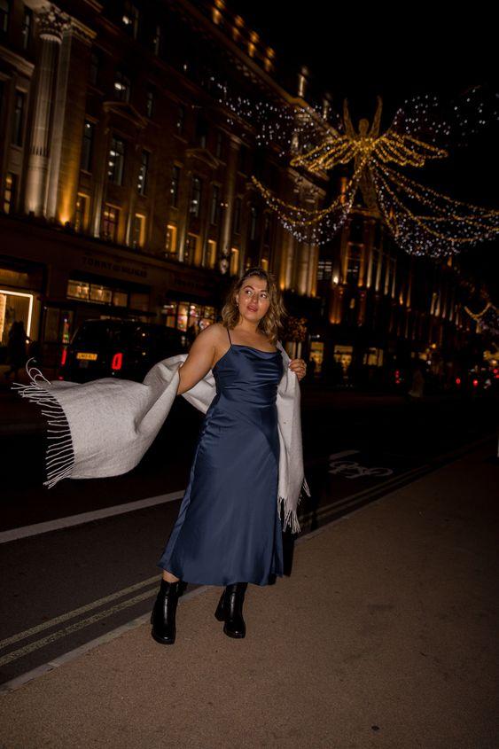 ιδέες-για-plus size-ντύσιμο-στο-Χριστουγεννιάτικο ρεβεγιόν-Πρωτοχρονιάτικο ρεβεγιόν- ιδέες-για-plus size-ντύσιμο-στο-Χριστουγεννιάτικο ρεβεγιόν-Πρωτοχρονιάτικο ρεβεγιόν-