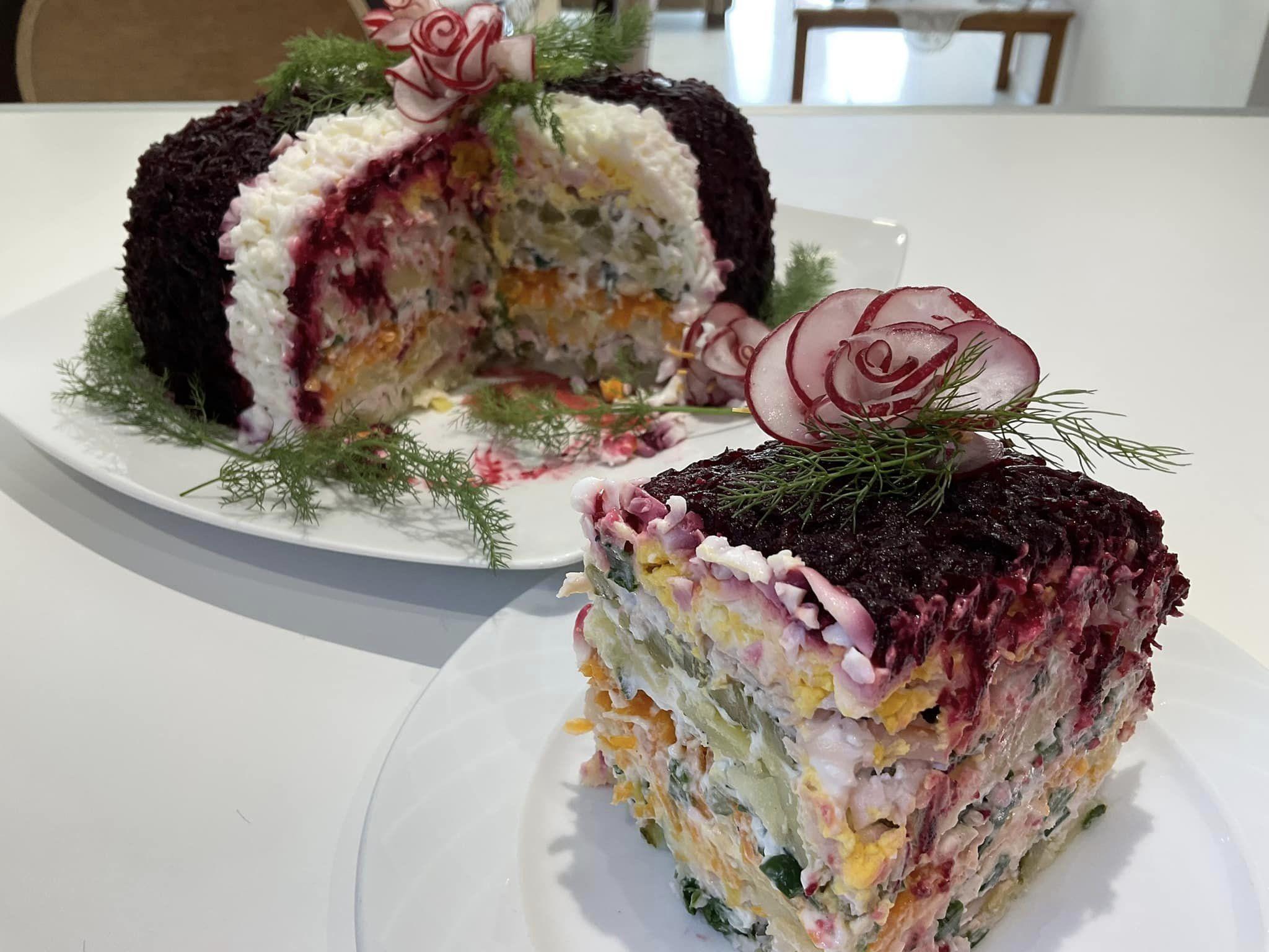 συνταγή-για-χριστουγεννιάτικη-αλμυρή τούρτα-