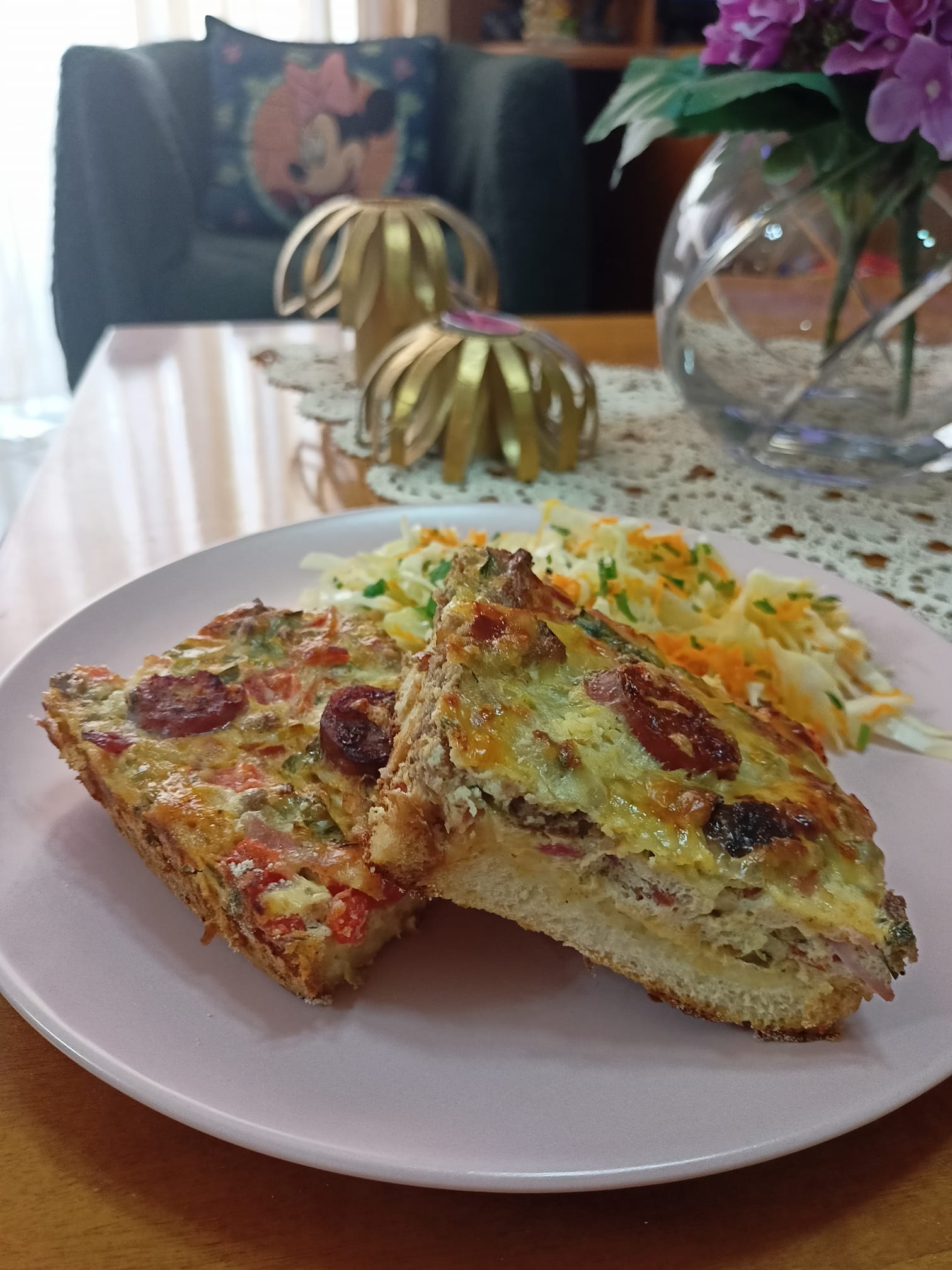 πίτσα-για-την-Πρωτοχρονιά-συνταγή- πίτσα-για-την-Πρωτοχρονιά-συνταγή-