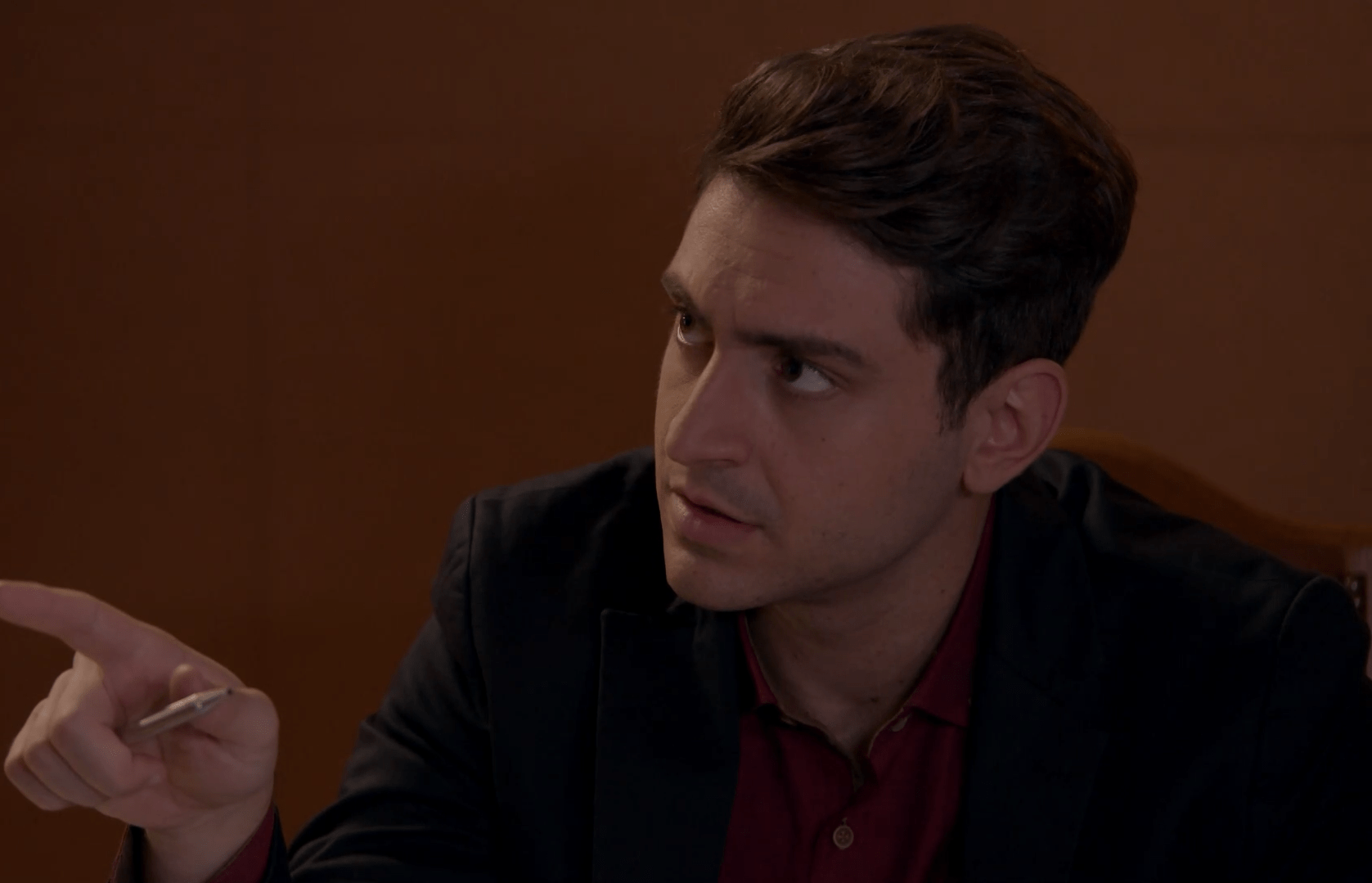 Παγιδευμένοι: Ο βοηθός του Αλέκου καίει την Άννα