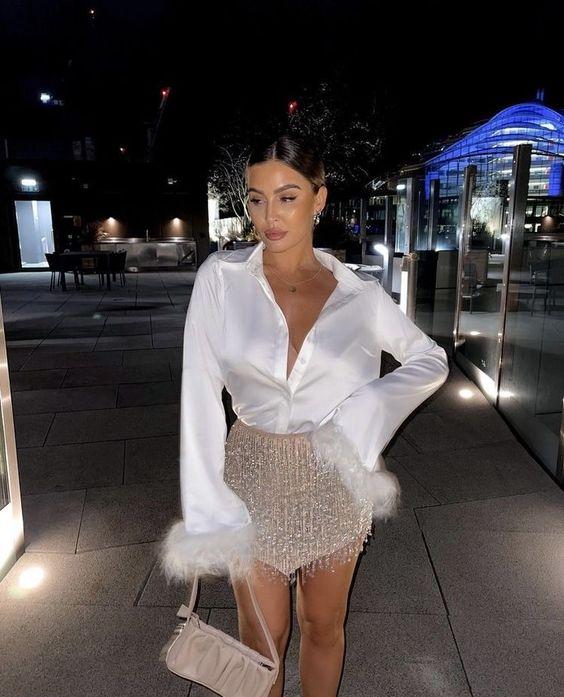 μίνι φούστα-με-γκλίτερ-και-σατέν πουκάμισο-ιδέες- μίνι φούστα-με-γκλίτερ-και-σατέν πουκάμισο-ιδέες-