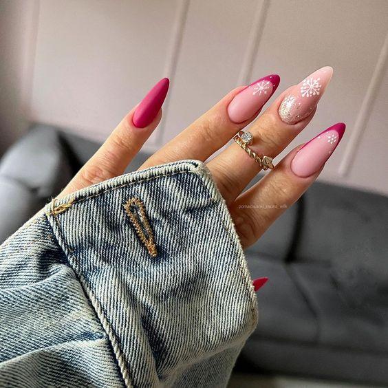 μοβ-νύχια-με-χιονονιφάδες-ιδέες-