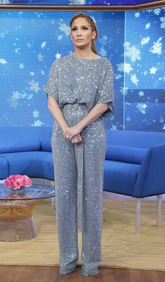 ιδέες-για-ντύσιμο-την-Πρωτοχρονιά-που-κρύβει-την-κοιλιά- ιδέες-για-ντύσιμο-την-Πρωτοχρονιά-που-κρύβει-την-κοιλιά-