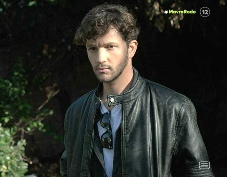 Μαύρο Ρόδο-Πέτρος- Μαύρο Ρόδο-Πέτρος-