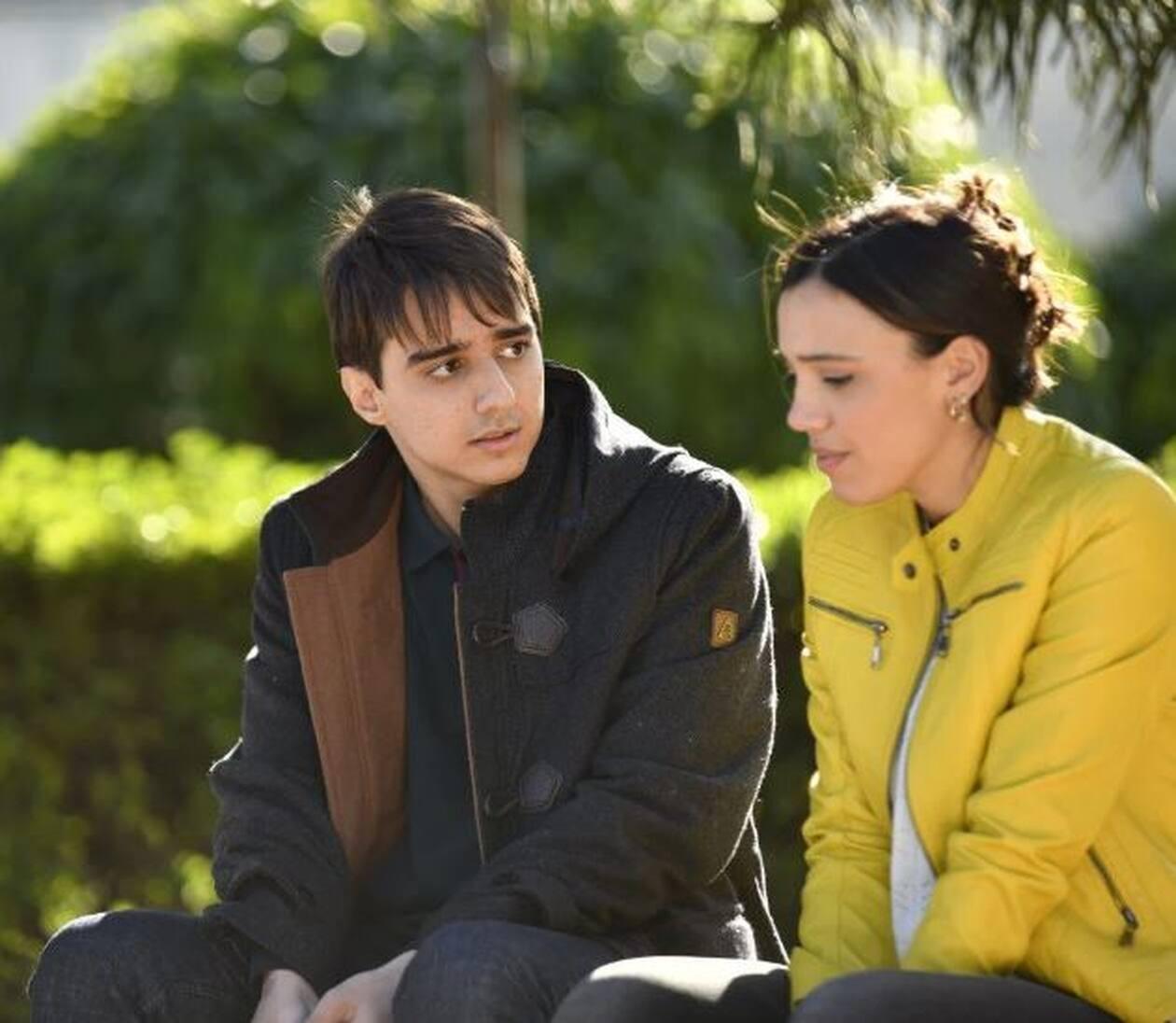 Σασμός-Μανώλης-Τζένη-