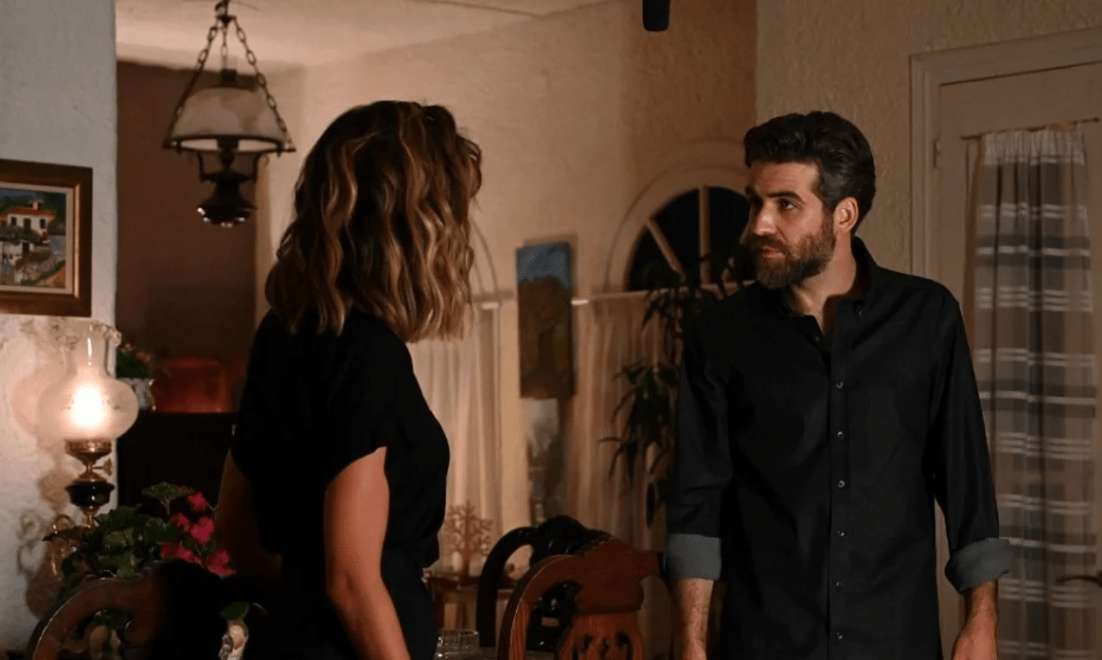 Σασμός: Η Τζένη λέει στον Νικηφόρο ότι είναι έγκυος