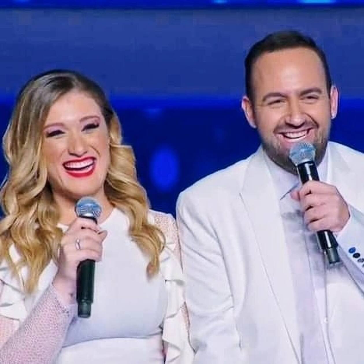 Μαυρίκιος Μαυρικίου-Ιλάειρα Ζήση: Δείτε το λαμπερό χριστουγεννιάτικο τους δέντρο μαζί με το σαλόνι