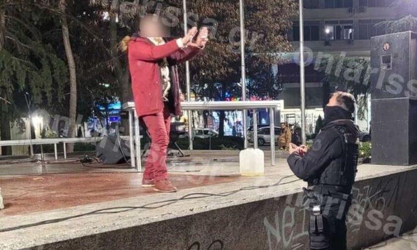 Λάρισα: Πρώην άντρας γυναίκας προσπάθησε να την κάψει και μετά να αυτοπυρποληθεί