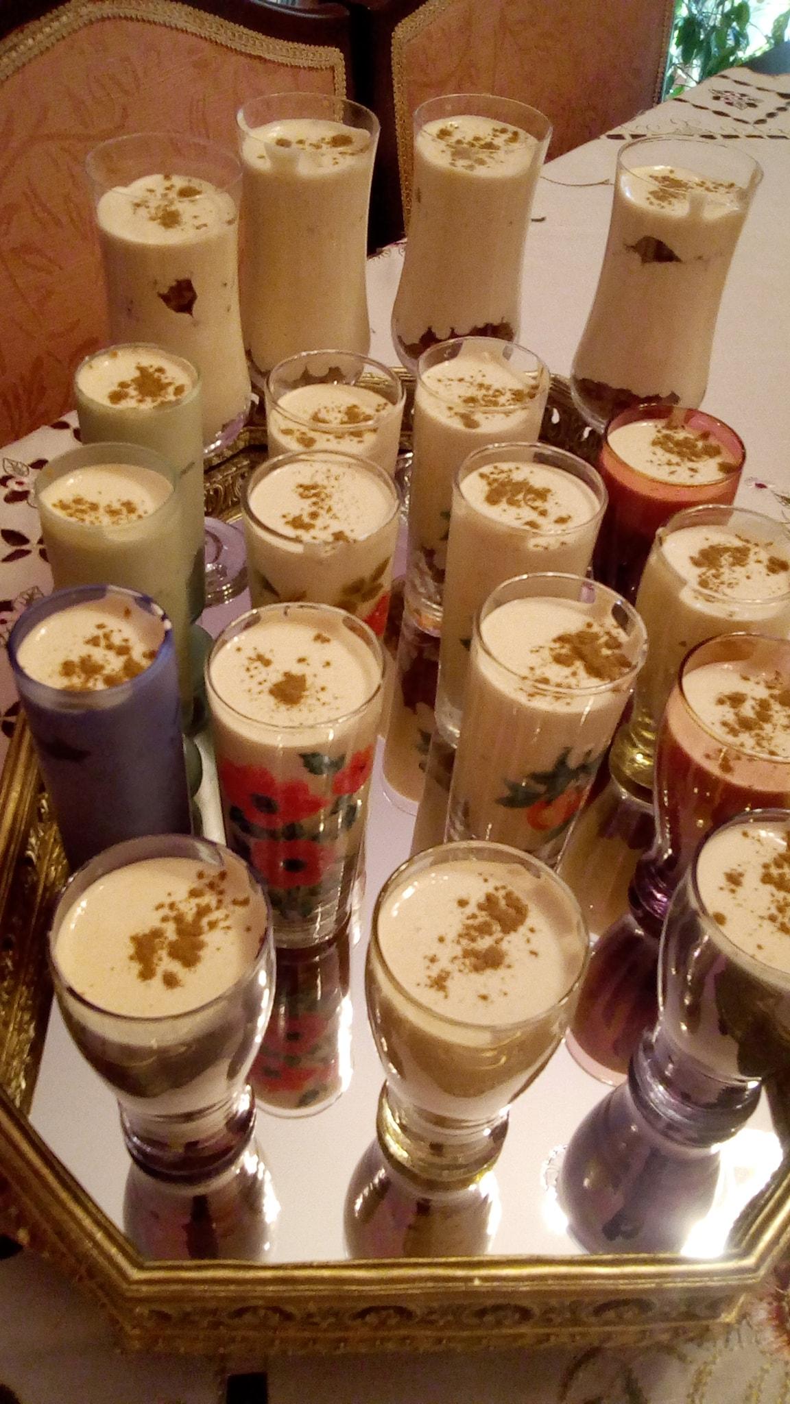 Γλυκό σε ποτήρι-από-μελομακάρονα-που περίσσεψαν-συνταγή- Γλυκό σε ποτήρι-από-μελομακάρονα-που περίσσεψαν-συνταγή-