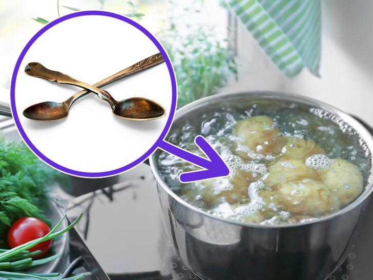 έξυπνα κόλπα-για-το-σπίτι-με-πατάτες-