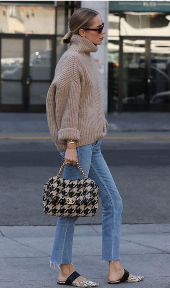 ιδέες-για-ντύσιμο-με-μακρύ πουλόβερ-τον-Χειμώνα 2023-