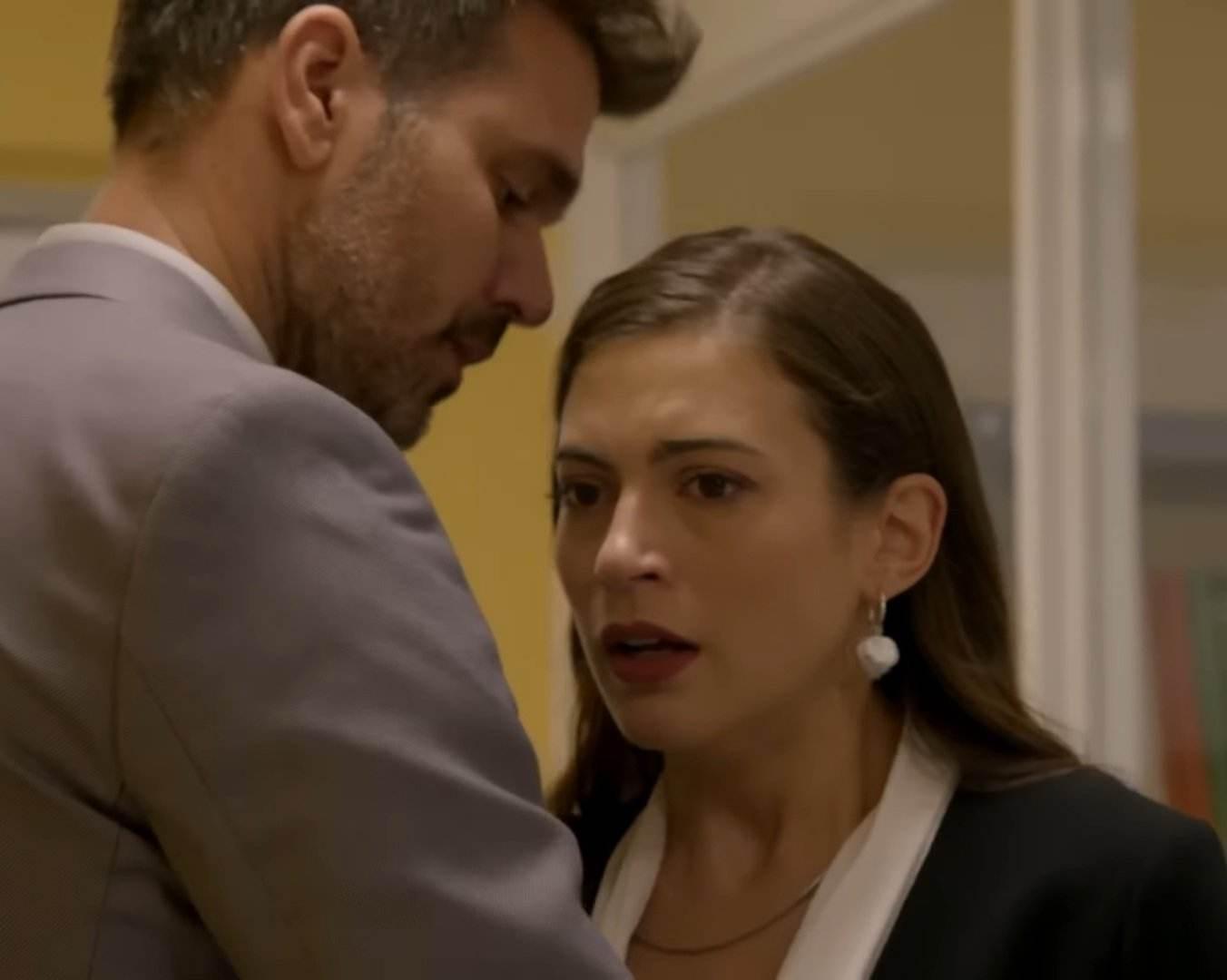 Παγιδευμένοι-Άννα-Δημήτρης-