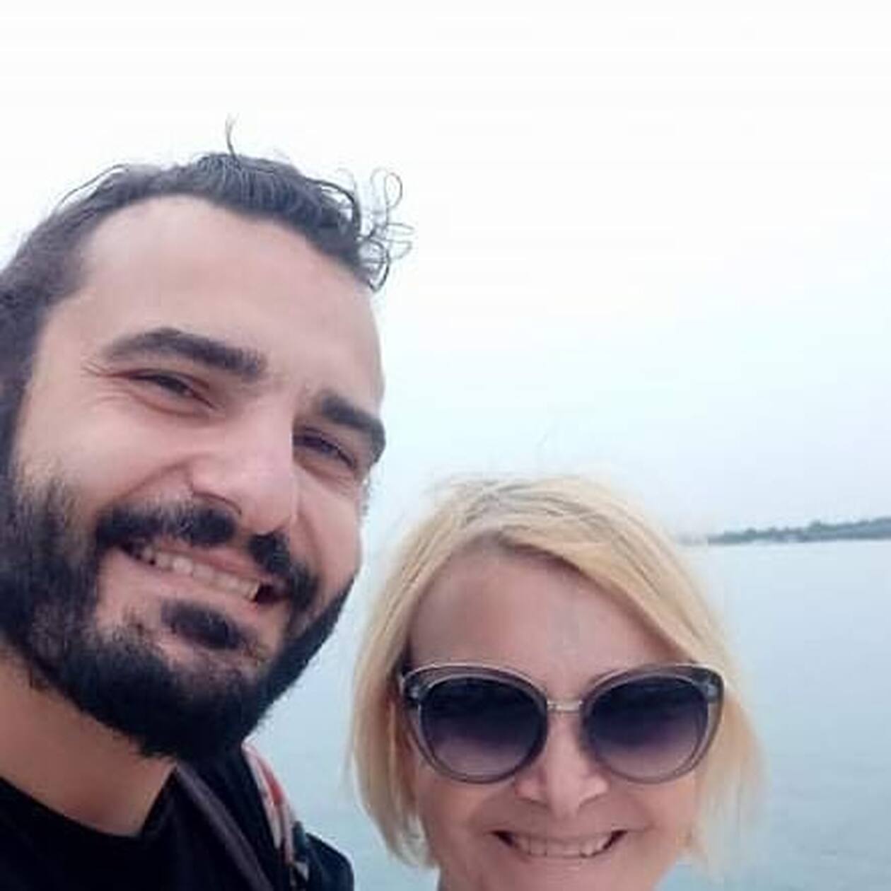 Νέλλη Γκίνη : Αυτός είναι ο γνωστός ράπερ γιος της