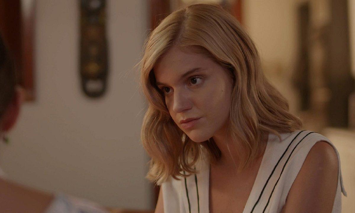 Ο παράδεισος των κυριών: Ο Αποστόλης τσακίζει την Αμαλία