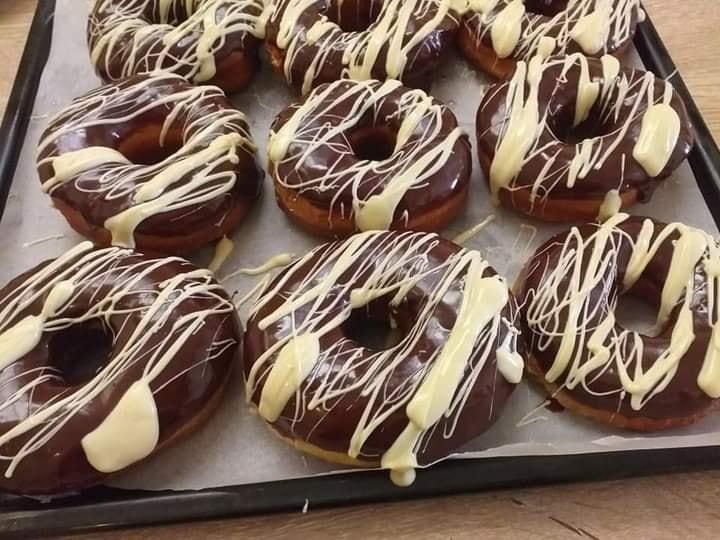 Mini-donuts-με-σοκολάτα-συνταγή-