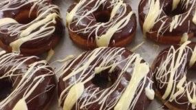 Mini-donuts-με-σοκολάτα-συνταγή-