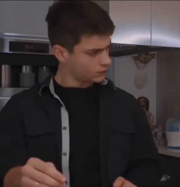 Η Γη της Ελιάς-Φίλιππος-