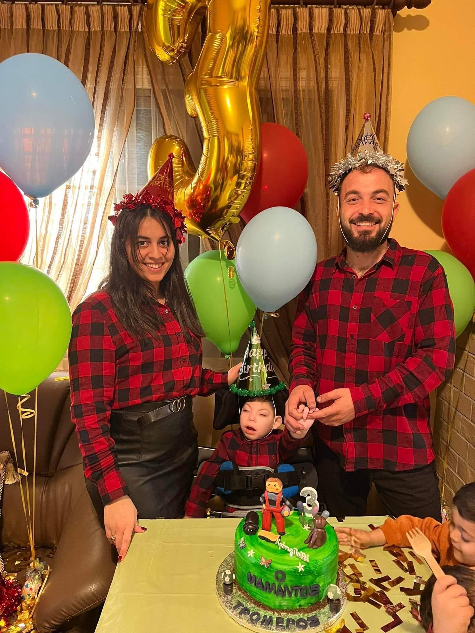 Νεκρός τρίχρονος από εγκεφαλοκήλη: Ο σπαραγμός των γονιών του