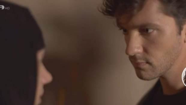 Μαύρο Ρόδο-Πέτρος-