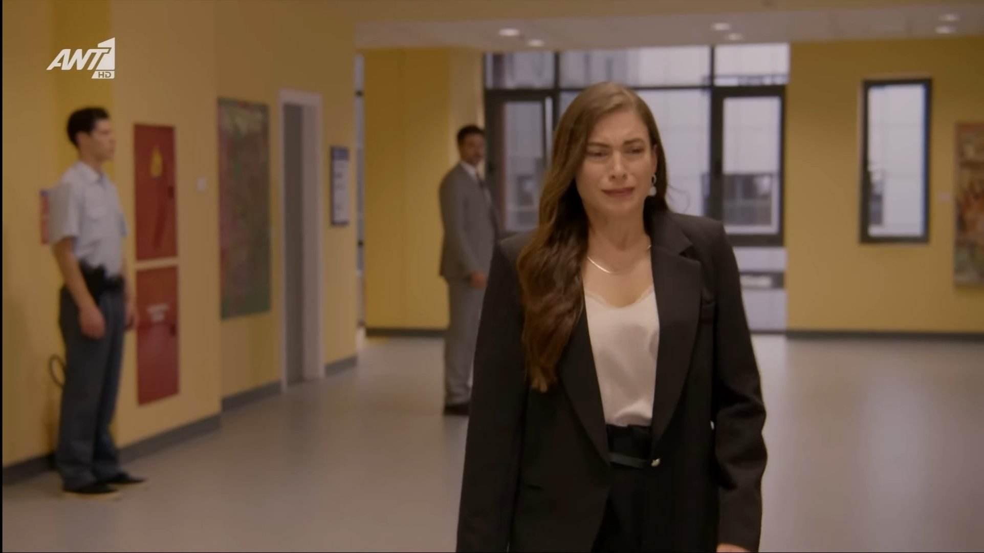 Παγιδευμένοι-Άννα-