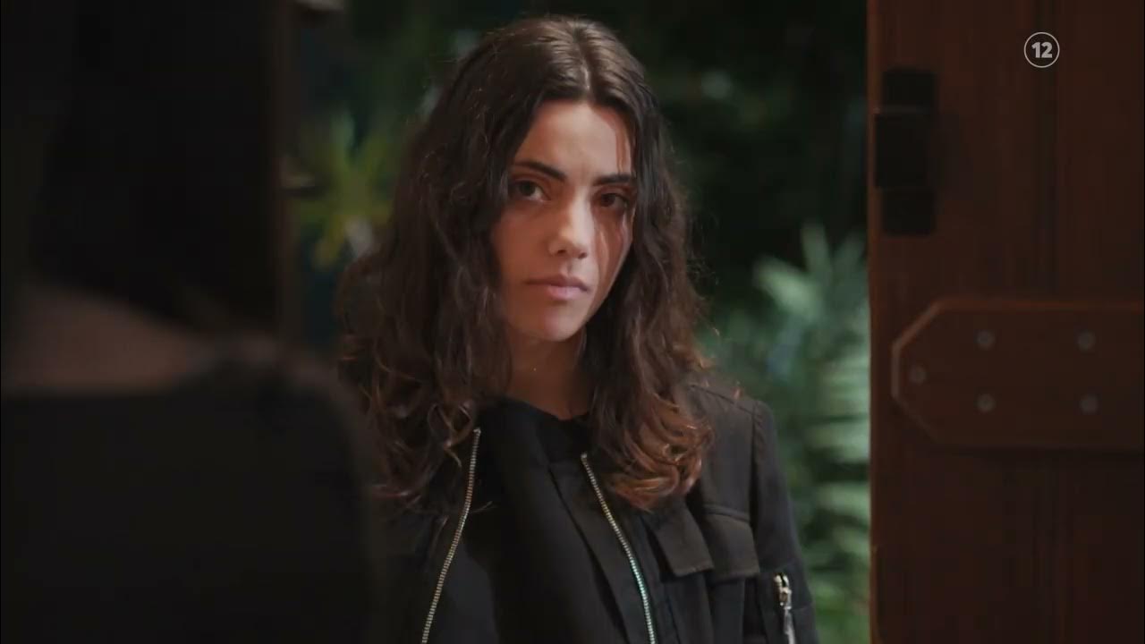 Η Γη της Ελιάς : H Αρετή σκοτώνει την Ιουλία