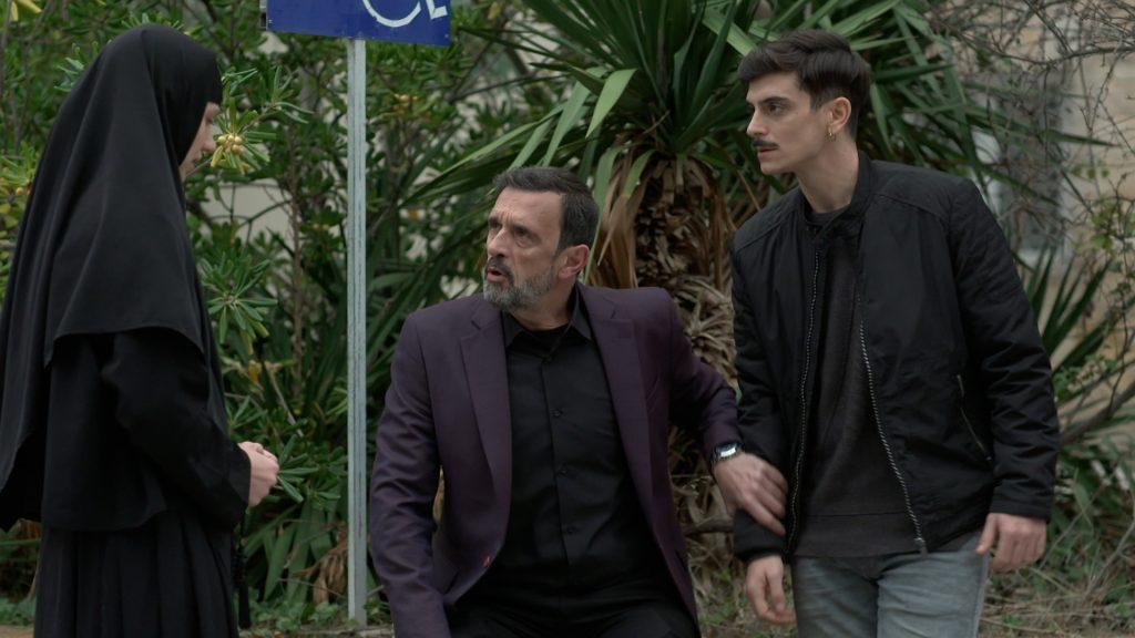 Μαυρό Ρόδο: Ο Θέμης κάνει συμφωνία με τον διάολο