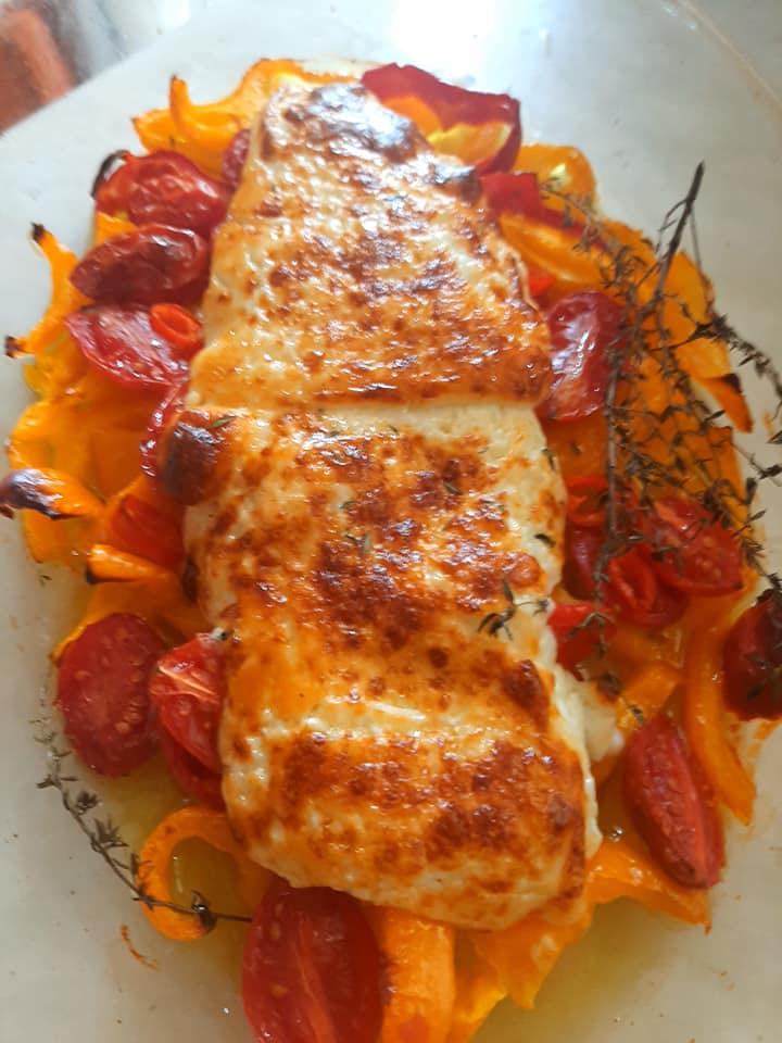 φέτα-ψητή-με-ντοματίνια-και-πιπεριές-συνταγή- φέτα-ψητή-με-ντοματίνια-και-πιπεριές-συνταγή-