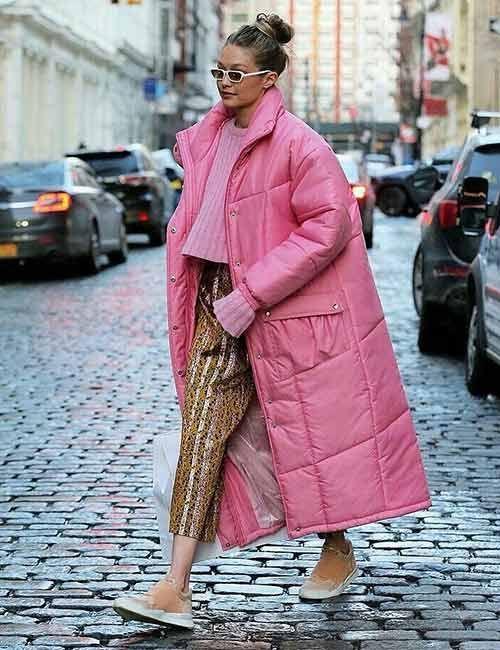 ροζ-καπιτονέ-καπαρντίνα-με-animal print-παντελόνι-ιδέες-