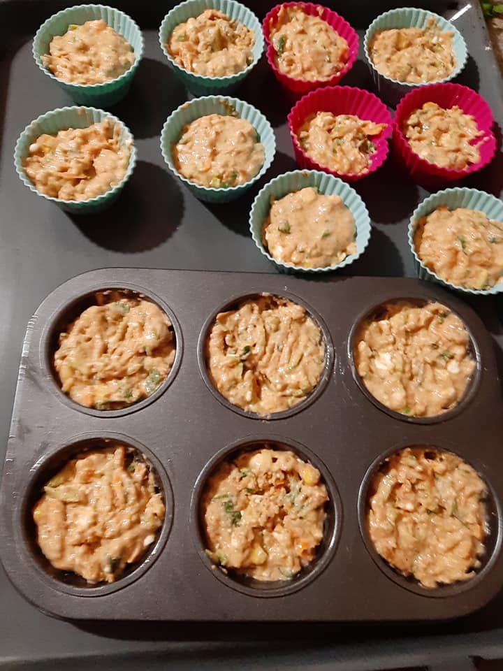 αλμυρά-μάφινς-με-λαχανικά-συνταγή-