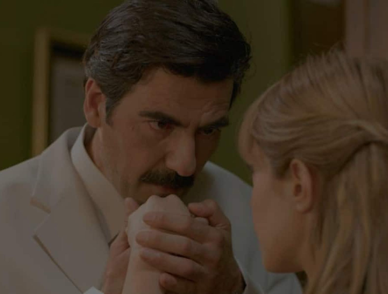 Ερώτας Φυγάς: Ο Ιάσωνας βιάζει την Στέλλα