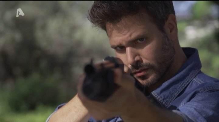 Παγιδευμένοι επόμενα επεισόδια-Δημήτρης-