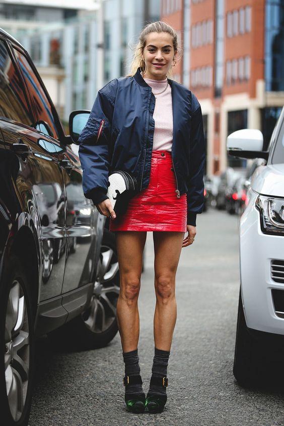 κόκκινη-μίνι φούστα-ιδέες-