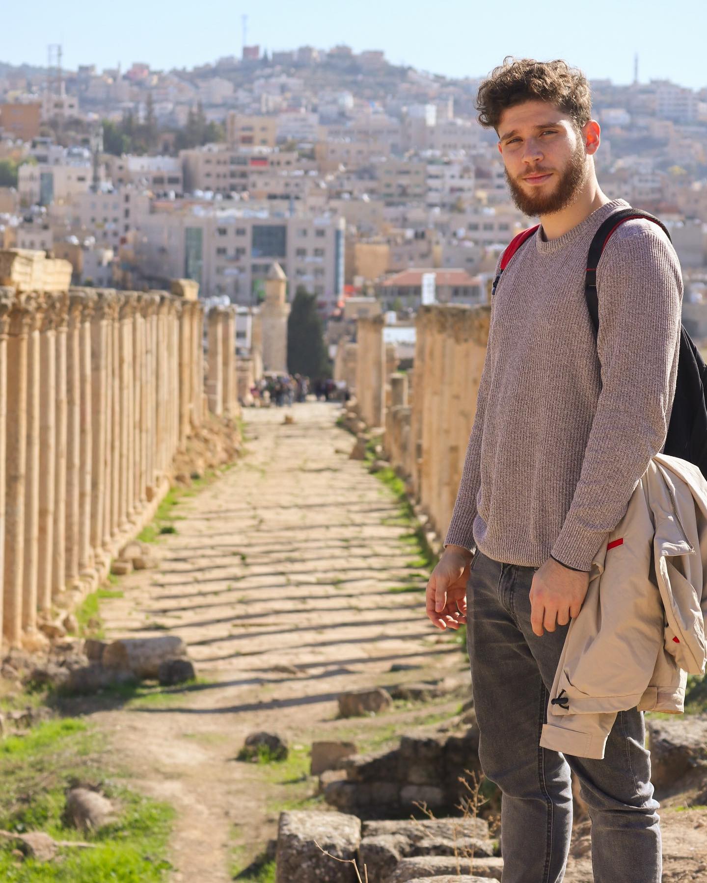 Η Γη της Ελιάς-Ανδρέας-