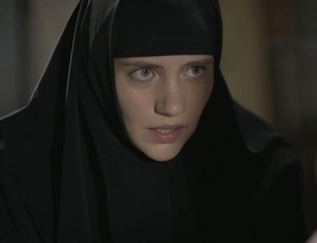 Μαύρο Ρόδο-Ελισάβετ- Μαύρο Ρόδο-Ελισάβετ-