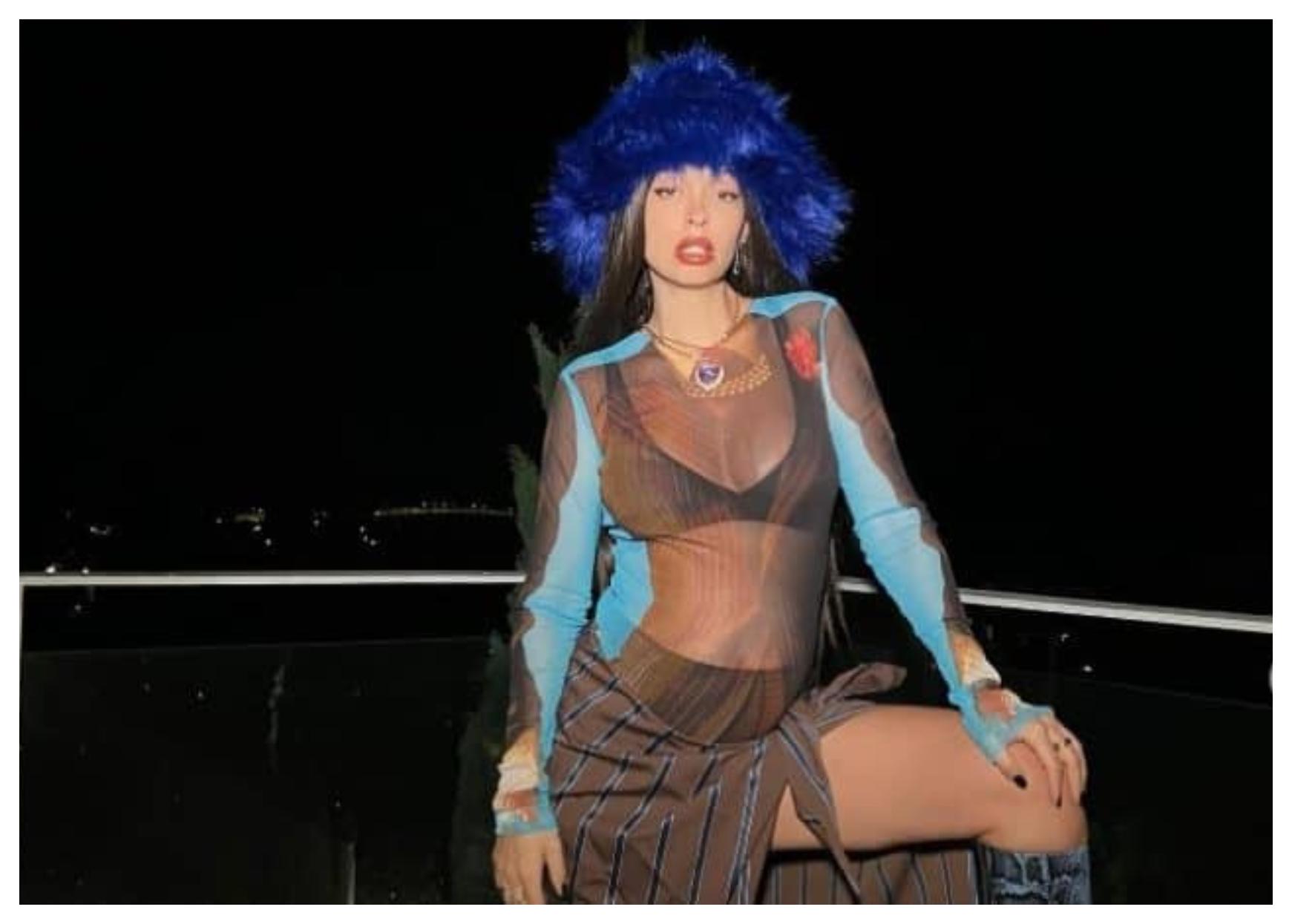 Για πρώτη φορά η Ελένη Φουρέιρα φωτογραφίζεται με φουσκωμένη κοιλίτσα για το εξώφυλλο της ελληνικής Vogue