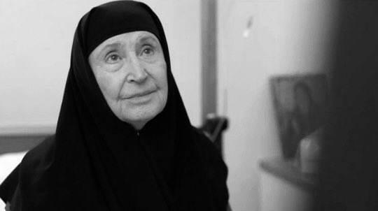 Μαύρο Ρόδο-Αυξεντία- Μαύρο Ρόδο-Αυξεντία-