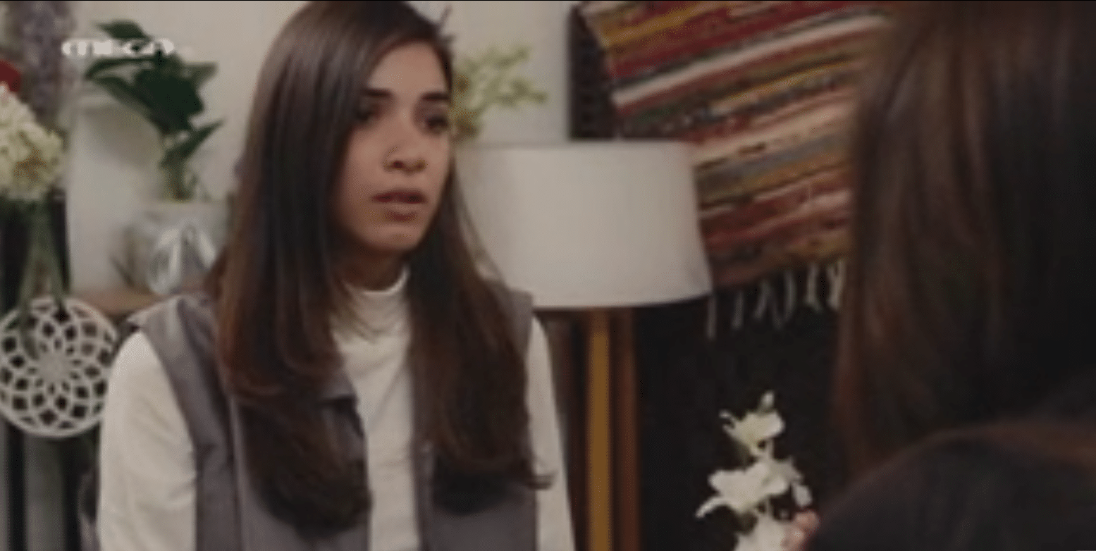 Η Γη της Ελιάς-Μαρίνα- Η Γη της Ελιάς-Μαρίνα-