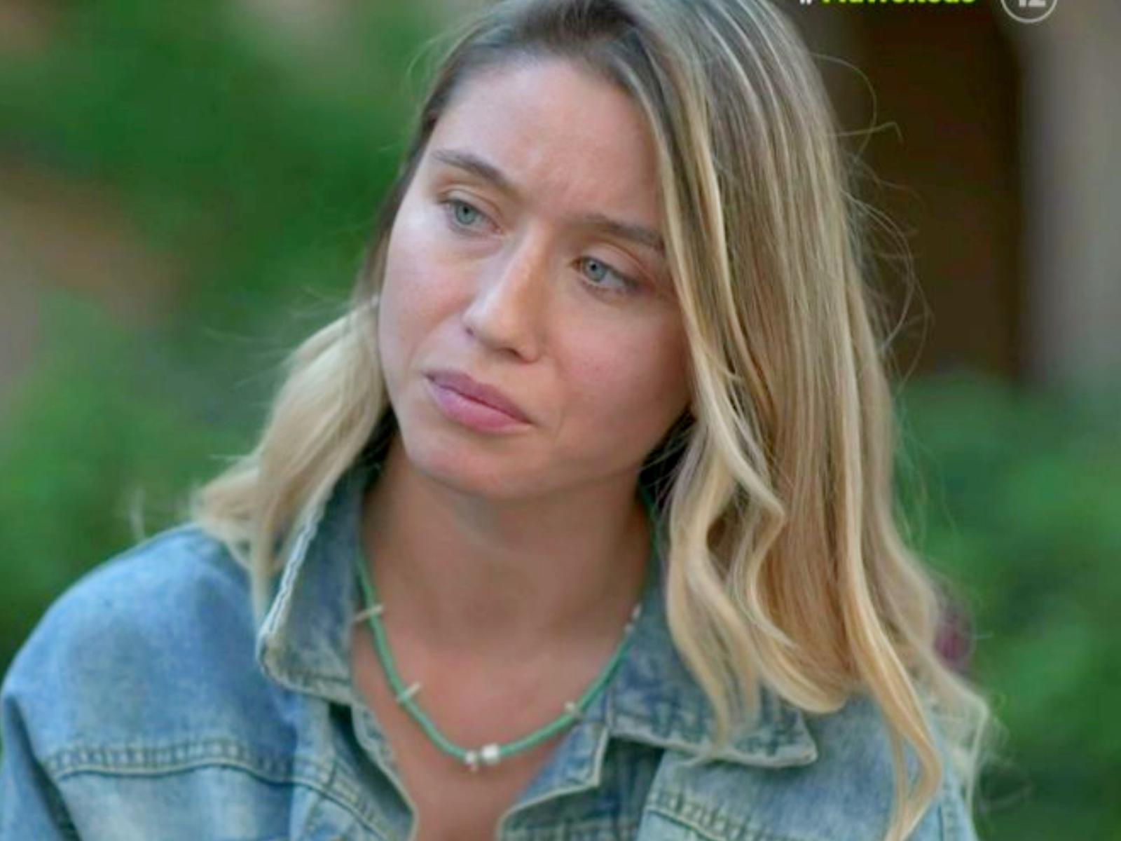 Μαύρο Ρόδο-Όλγα-