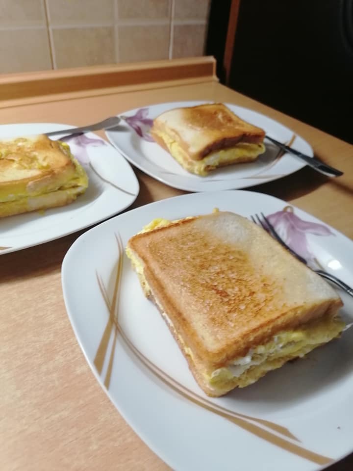 ομελέτα-τοστ-συνταγή-