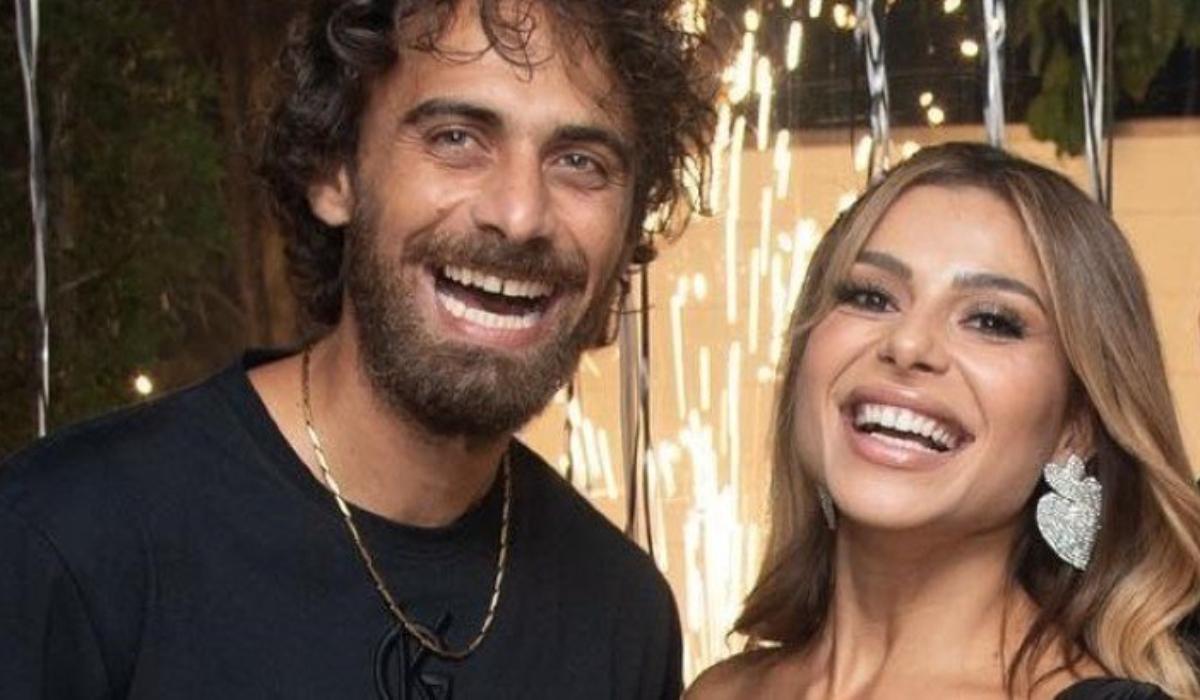 Survivor All Star : Η πρώτη αντίδραση του Μάριου όταν είδε την Ελευθερία Ελευθερίου