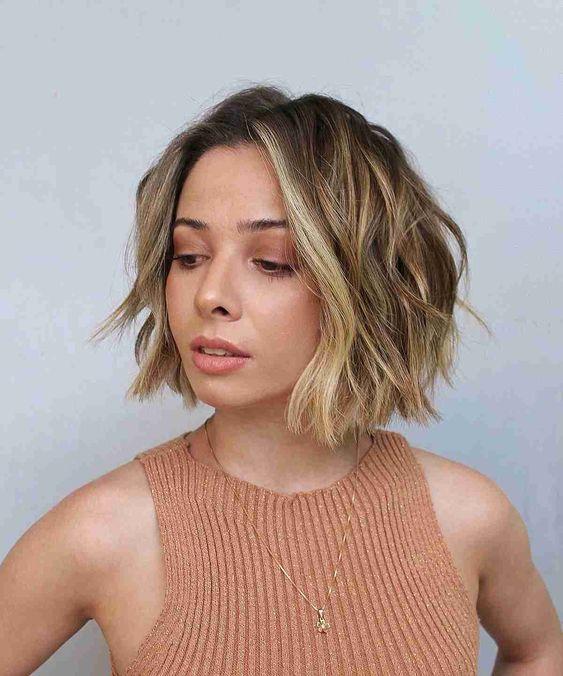 Floppy bob-σε-χαλαρές μπούκλες-ιδέες- Floppy bob-σε-χαλαρές μπούκλες-ιδέες-