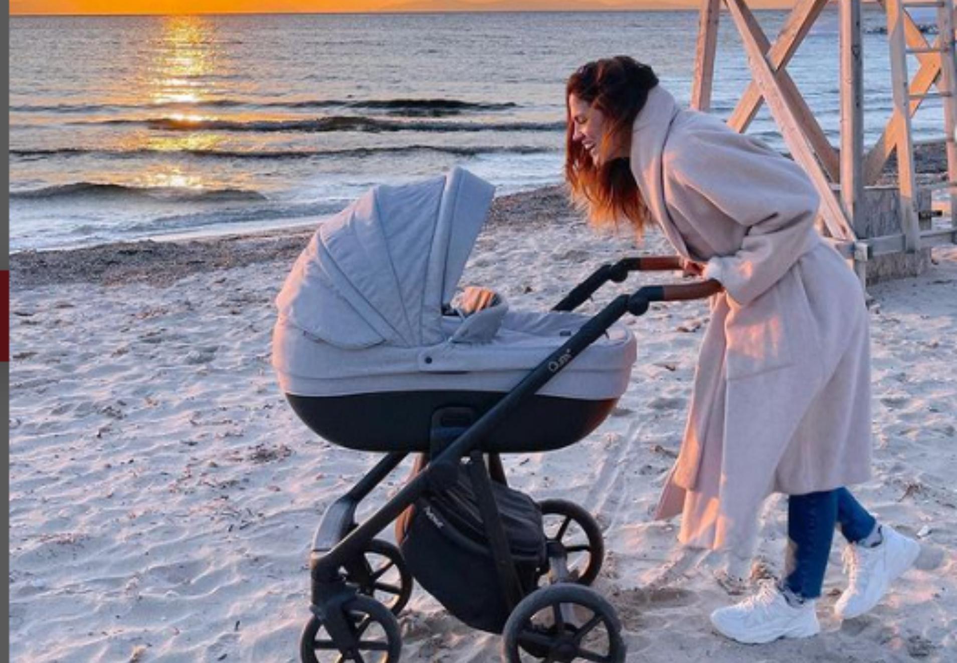 Η Μαίρη Συνατσάκη αποκαλύπτει ποια την νονά της κόρης της