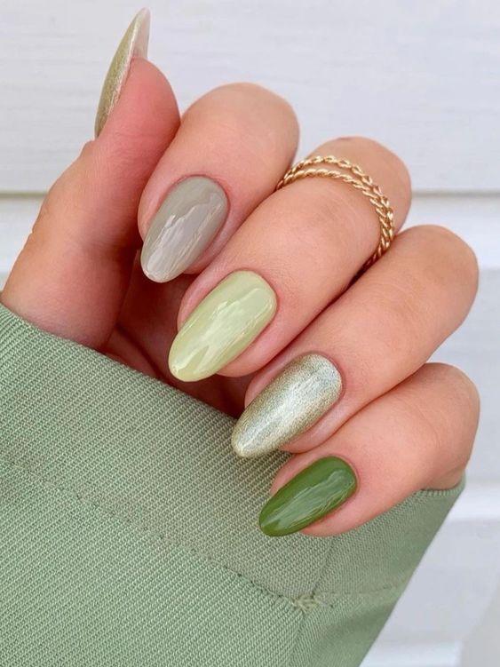 χακί-νύχια-ιδέες-